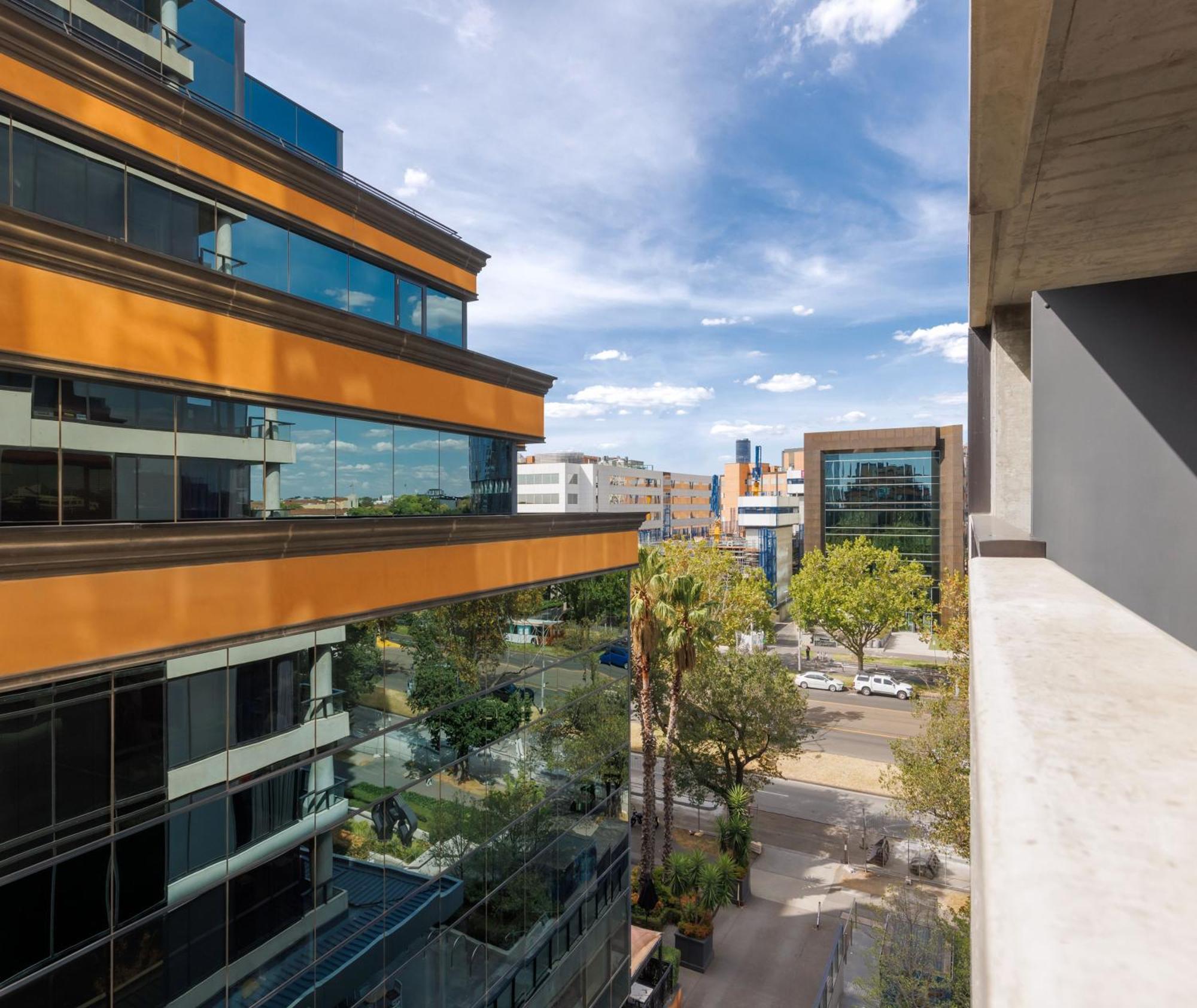 Oaks Melbourne St Kilda Road Hotel Екстер'єр фото