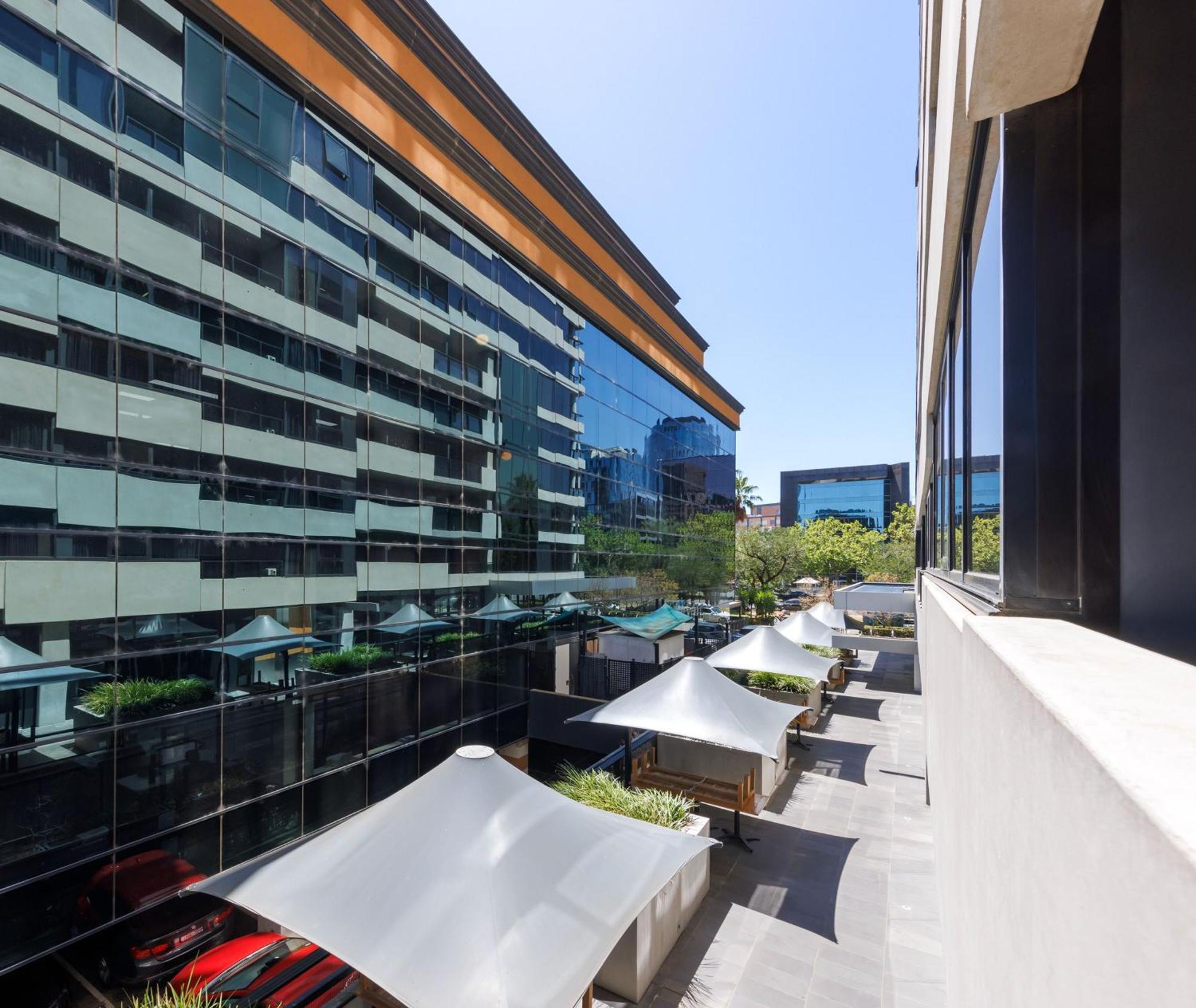 Oaks Melbourne St Kilda Road Hotel Екстер'єр фото